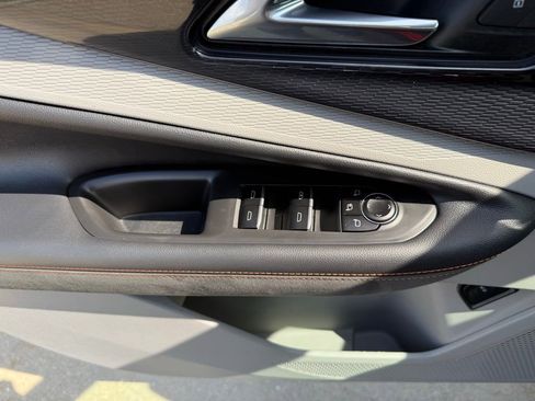 Used 2025 Chevrolet Blazer EV SS w/ LPO, All-Weather Mat Package image 27