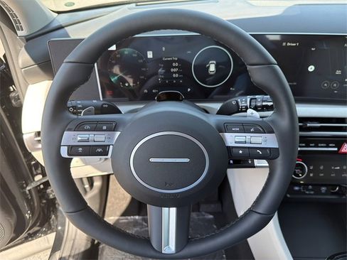 New 2026 Hyundai Tucson Limited image 24