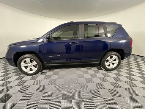 Used 2016 Jeep Compass Sport w/ Power Value Group AWD/4WD image 5