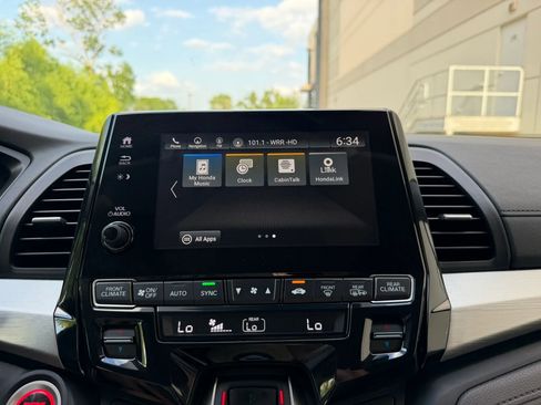 Used 2018 Honda Odyssey EX-L image 32