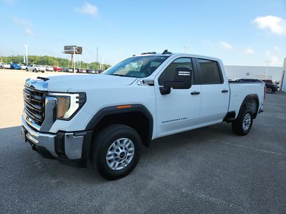 Used 2025 GMC Sierra 2500 Pro w/ Convenience Package