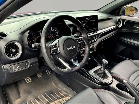 Used 2022 Kia Forte GT image 18