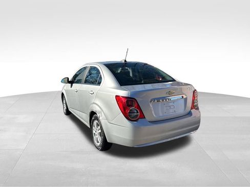 Used 2015 Chevrolet Sonic LT image 3
