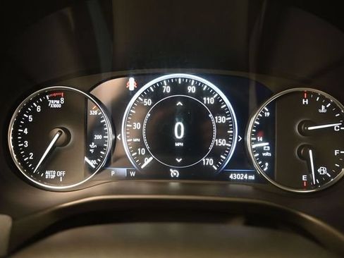 Used 2024 Buick Enclave Premium FWD image 33