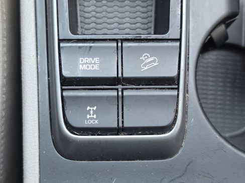 Used 2018 Hyundai Tucson SEL AWD/4WD image 28