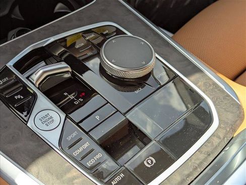 New 2026 BMW X5 sDrive40i image 14