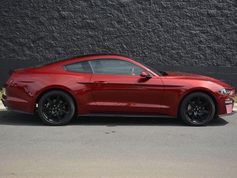 Used 2019 Ford Mustang Premium w/ Ford Safe & Smart Package RWD image 8