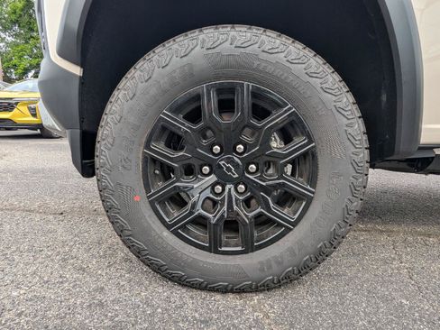 New 2026 Chevrolet Colorado Trail Boss AWD/4WD image 19