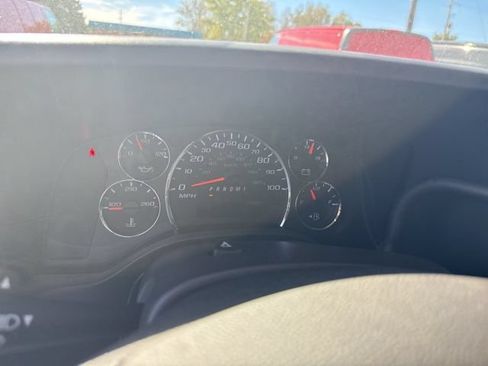 New 2025 Chevrolet Express 2500 w/ Driver Convenience Package RWD image 19