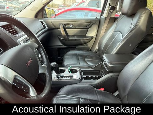 Used 2015 GMC Acadia SLT image 3