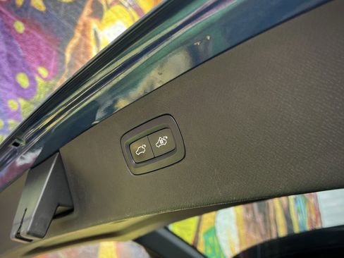 Used 2016 Volvo XC90 T6 R-Design w/ Protection Package Plus image 25