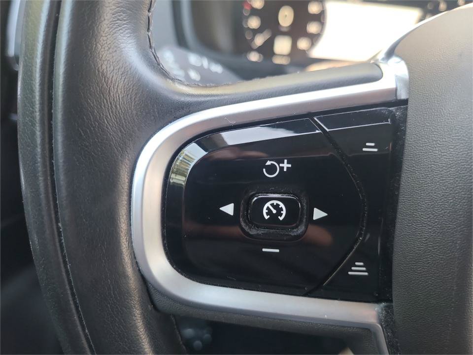 Used 2019 Volvo XC90 T6 Momentum w/ Advanced Package AWD/4WD image 19