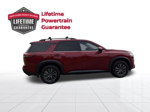 Certified 2022 Nissan Pathfinder SV FWD image 7
