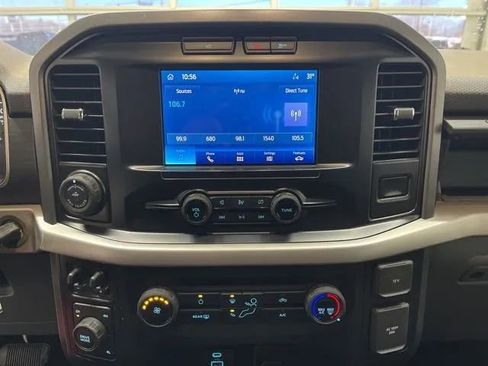 Used 2022 Ford F150 XLT w/ Trailer Tow Package image 15