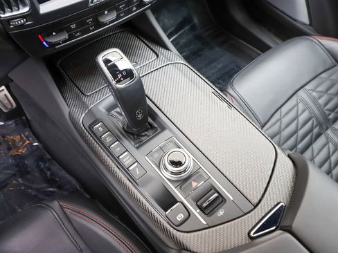 Used 2019 Maserati Levante Trofeo image 27