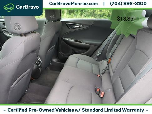 Certified 2017 Chevrolet Malibu LT FWD image 34