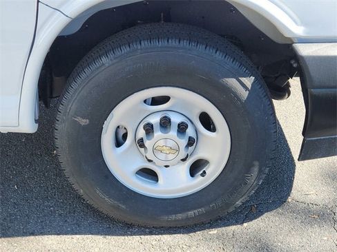 New 2025 Chevrolet Express 2500 w/ Driver Convenience Package image 15