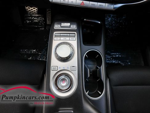 Used 2023 Genesis GV70 2.5T w/ Sport Prestige Package AWD/4WD image 39