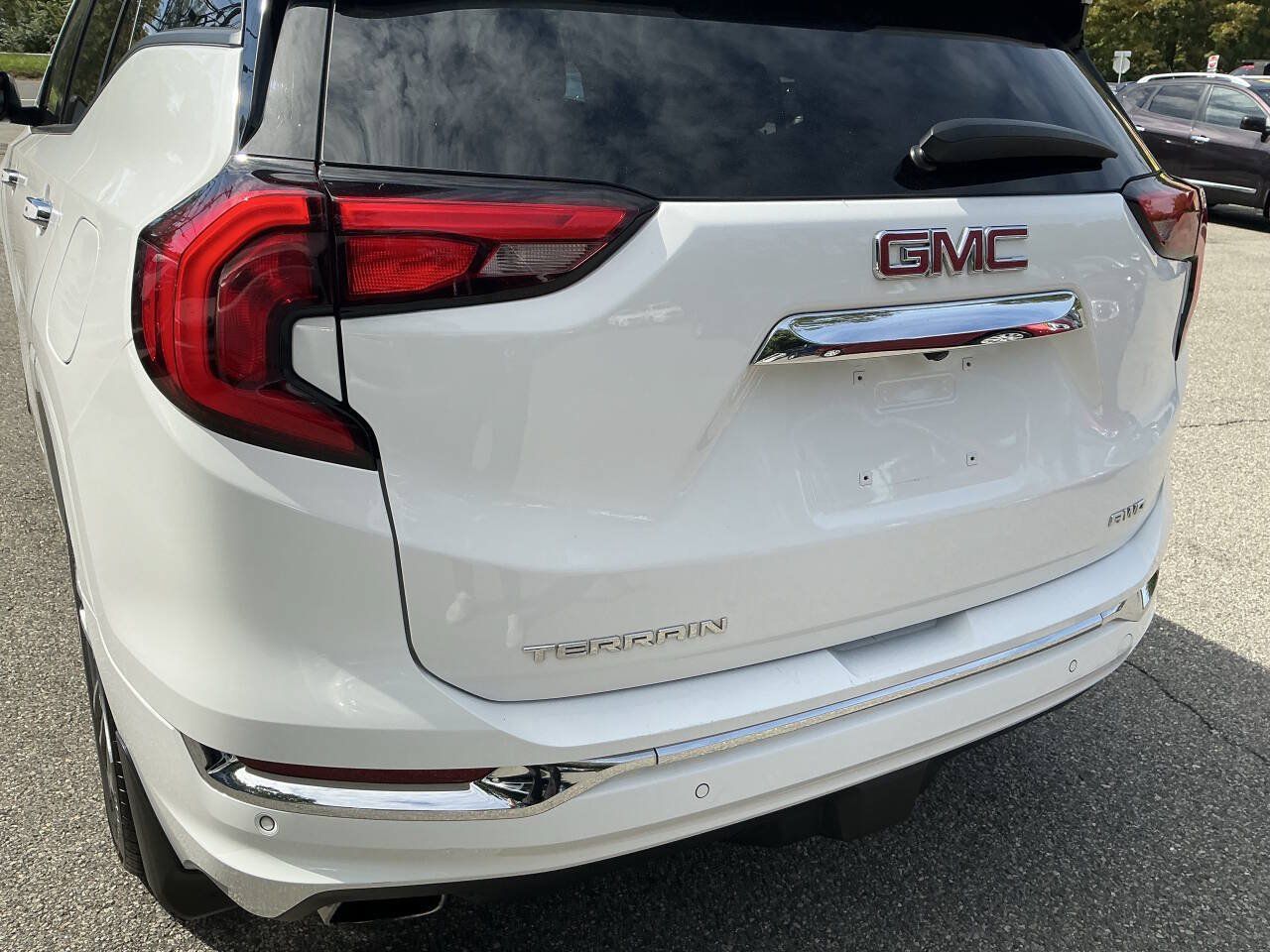 Used 2018 GMC Terrain Denali AWD/4WD image 9