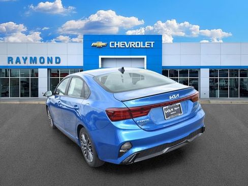 Used 2023 Kia Forte GT-Line FWD image 6