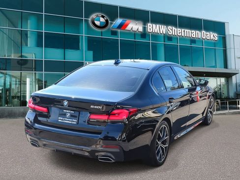 Certified 2023 BMW 540i w/ M Sport Package RWD image 4