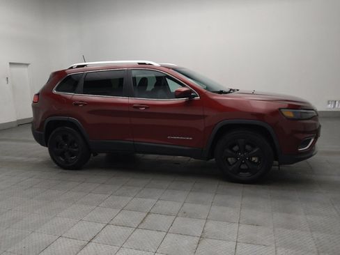 Used 2020 Jeep Cherokee Limited image 11