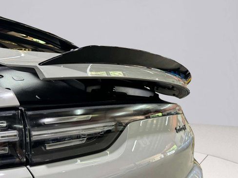 Used 2022 Porsche Cayenne Turbo GT image 89