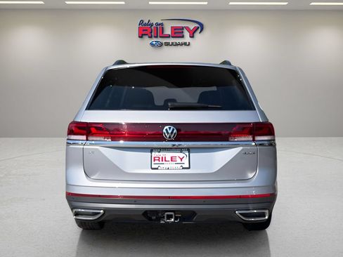Used 2026 Volkswagen Atlas SE AWD/4WD image 5