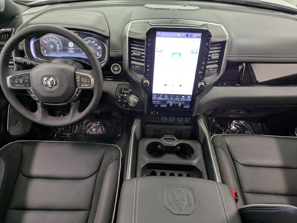 Used 2025 RAM 1500 Laramie w/ Night Edition AWD/4WD image 24