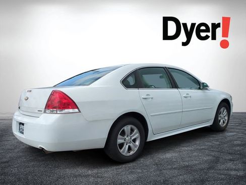Used 2015 Chevrolet Impala Limited LS FWD image 3