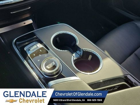 Certified 2024 Cadillac Lyriq Luxury image 27