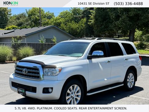 Used 2017 Toyota Sequoia Platinum AWD/4WD image 1