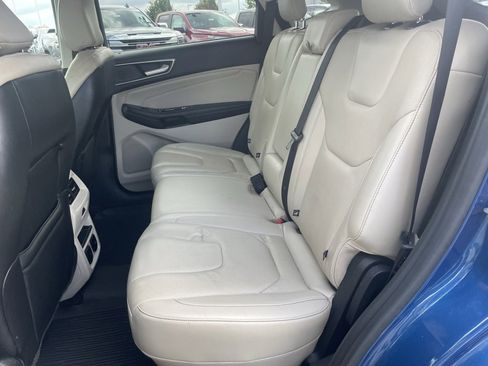 Used 2020 Ford Edge Titanium w/ Equipment Group 301A image 25