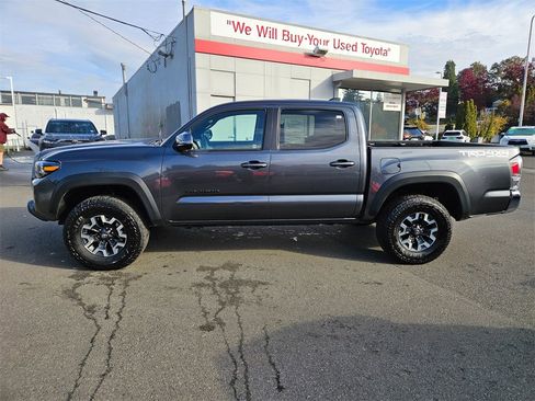 Certified 2023 Toyota Tacoma TRD Off-Road image 6