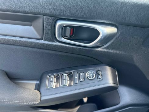 Used 2023 Honda Civic LX image 14