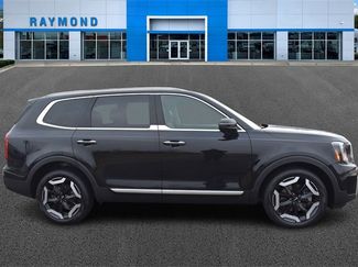 Certified 2024 Kia Telluride S w/ S Sunroof Package video 2