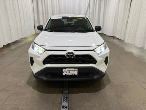 Certified 2024 Toyota RAV4 LE AWD/4WD image 9