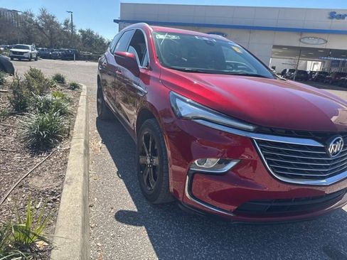 Used 2023 Buick Enclave Essence w/ Sport Touring Edition image 2