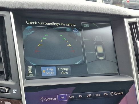 Used 2014 INFINITI Q50 Premium w/ Deluxe Touring Package image 4