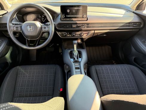 Used 2024 Honda HR-V LX image 4