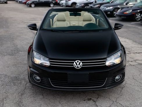 Used 2012 Volkswagen Eos Executive image 22