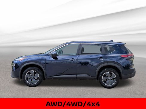 Certified 2025 Nissan Rogue SV AWD/4WD image 11