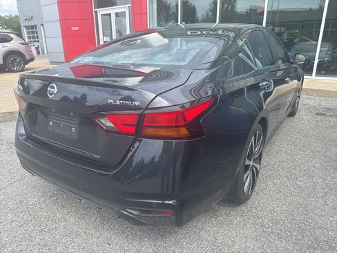 Certified 2020 Nissan Altima 2.5 Platinum FWD image 3