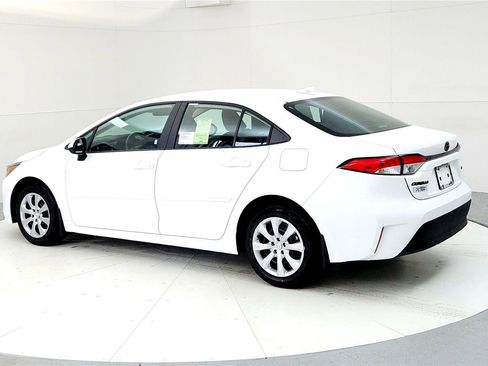 New 2026 Toyota Corolla LE image 4