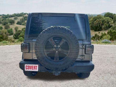Used 2021 Jeep Wrangler Unlimited Sport AWD/4WD image 9