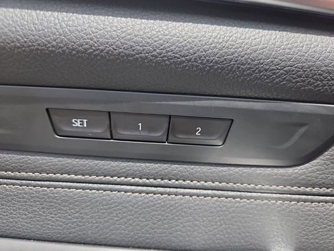 Used 2019 BMW 640i Gran Turismo xDrive AWD/4WD image 32