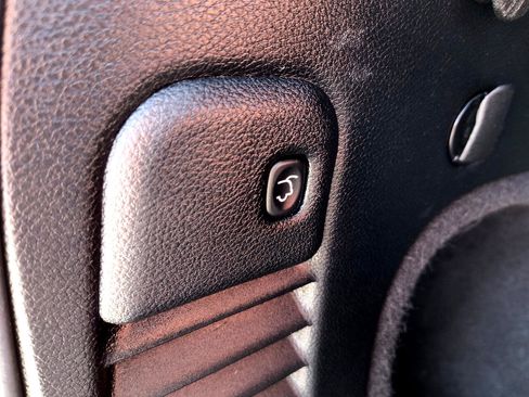 Used 2016 Jeep Grand Cherokee Laredo 75th Anniversary image 7