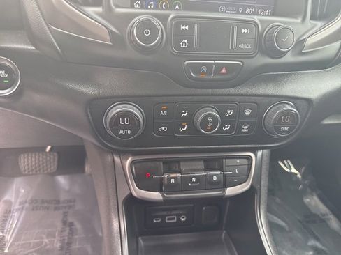 Used 2022 GMC Terrain AT4 w/ Infotainment Package II image 20