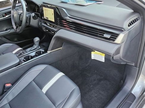 Used 2025 Toyota Camry SE FWD image 21