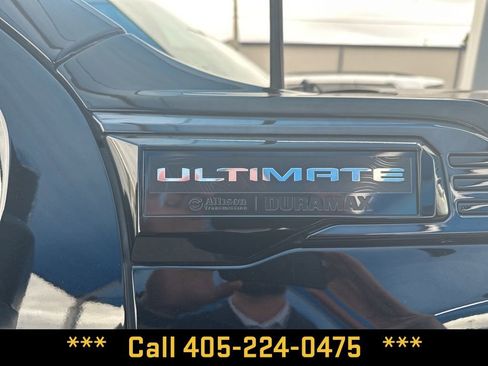 Used 2024 GMC Sierra 2500 Denali Ultimate AWD/4WD image 11